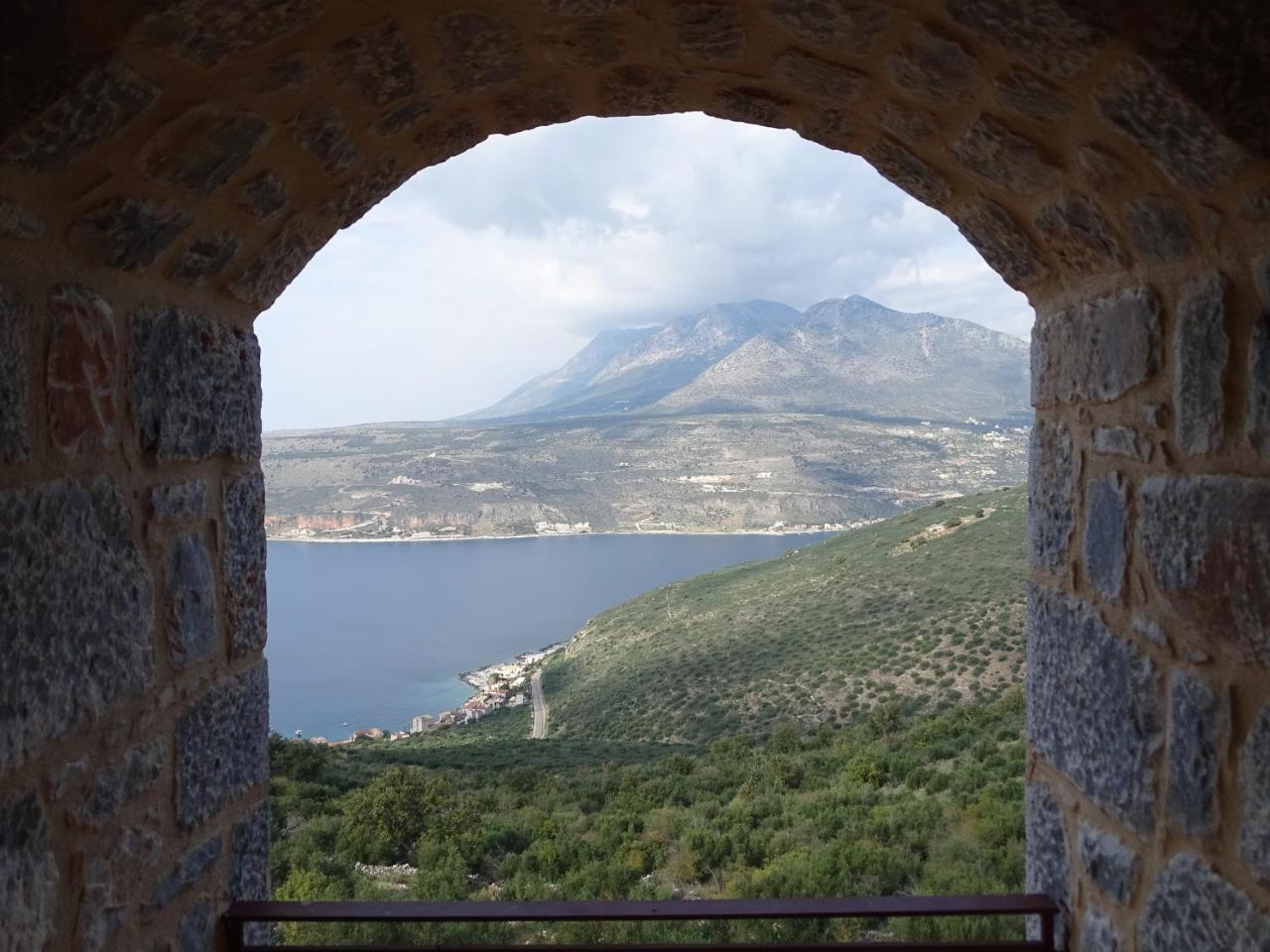 Sophia Limeni View Hotel Areopoli Luaran gambar